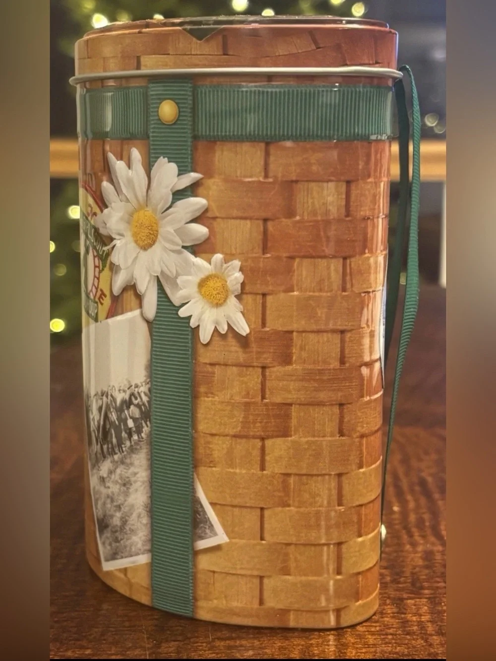 Girl Scout Collectible Back Pack Tin with Straps 6-1/4”x4-1/2” Vintage